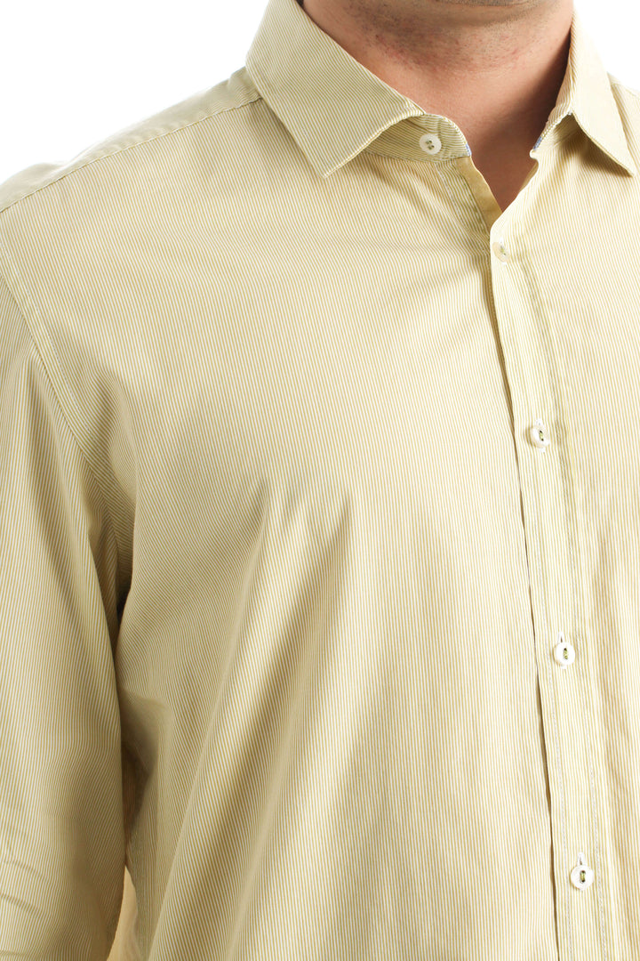 Camisa Hugo Boss amarillo, vista lateral – ClosetRehab