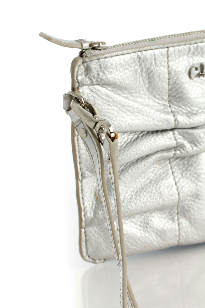 Bolsa Cole Haan plata, detalle – ClosetRehab