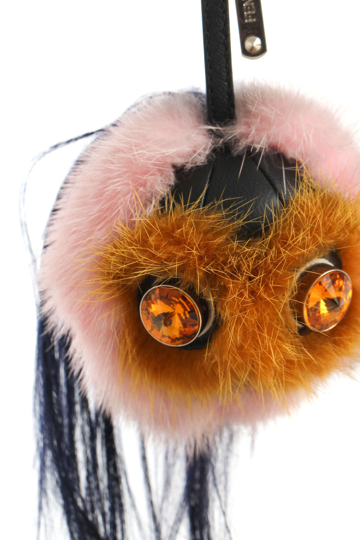 Llavero Fendi rosa, detalle – ClosetRehab