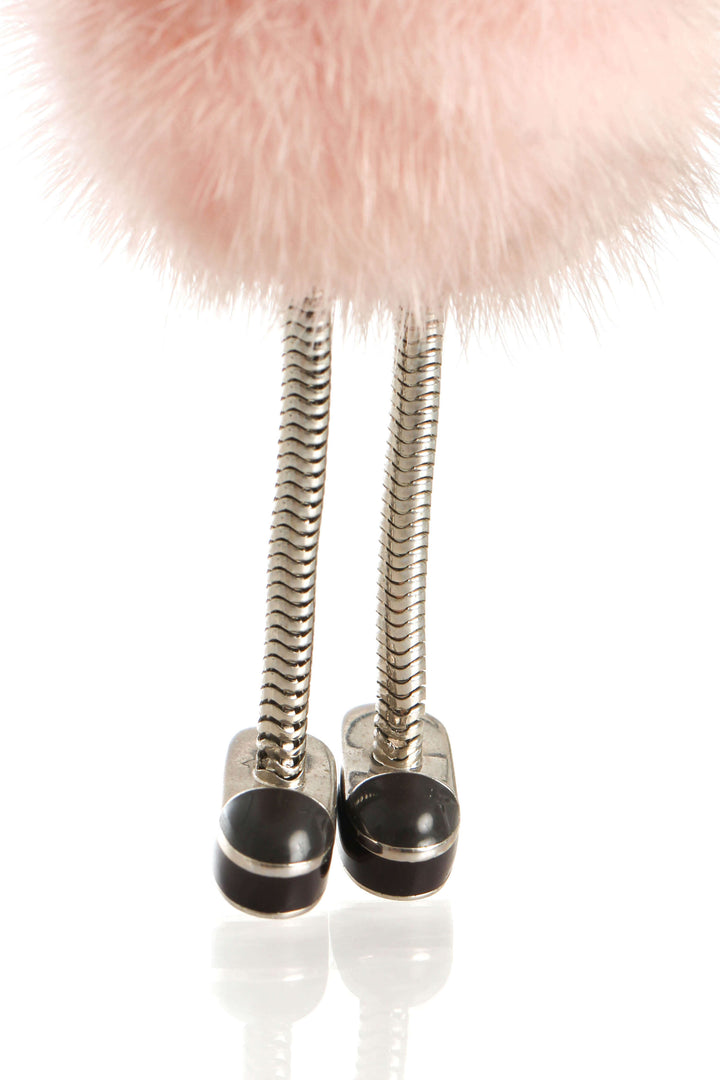 Llavero Fendi rosa, detalle – ClosetRehab