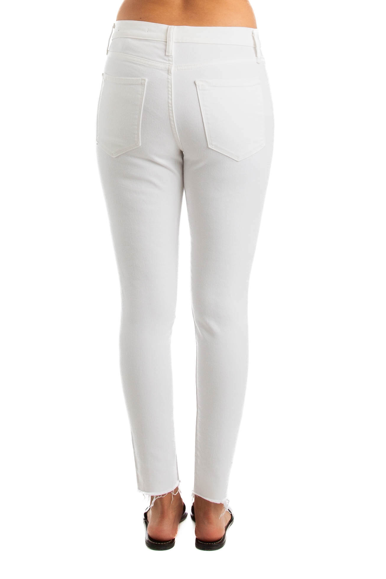 Banana Republic, Talla 27