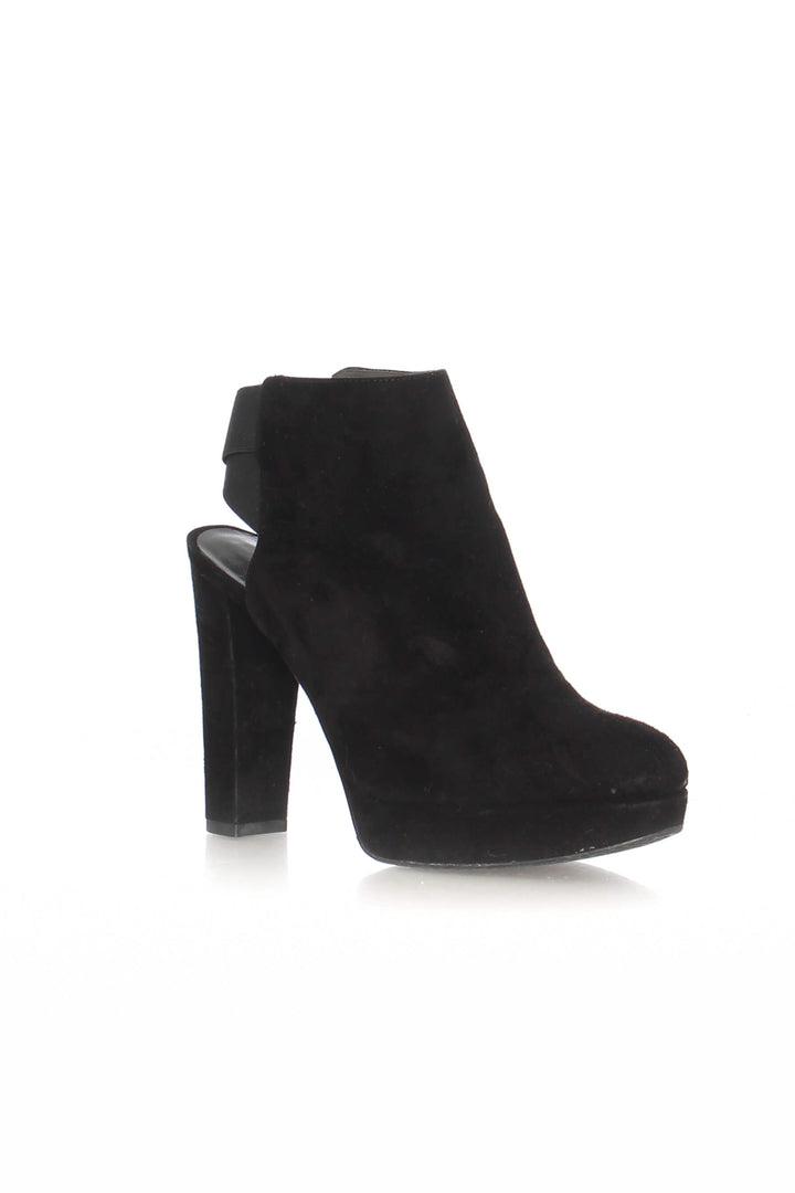 Zapato Stuart Weitzman negro, vista posterior – ClosetRehab