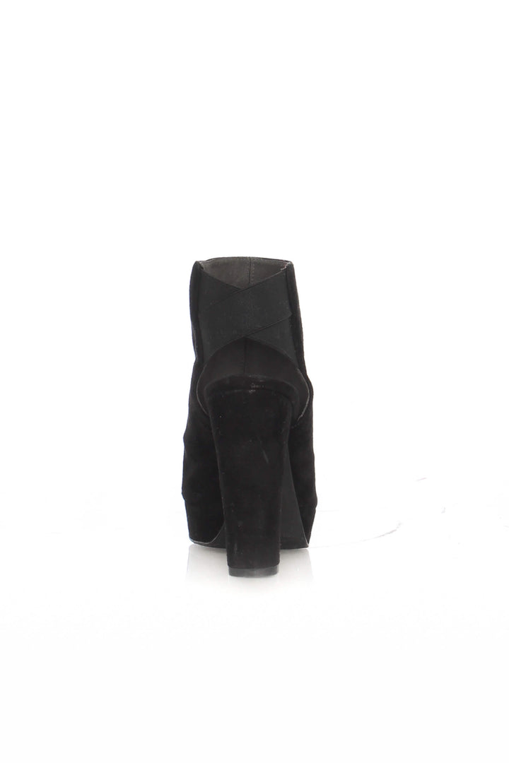 Zapato Stuart Weitzman negro, detalle 5 – ClosetRehab