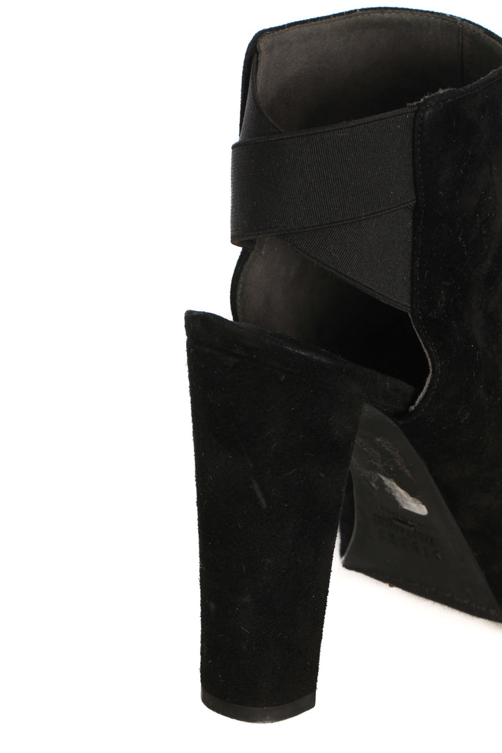 Zapato Stuart Weitzman negro, detalle 10 – ClosetRehab