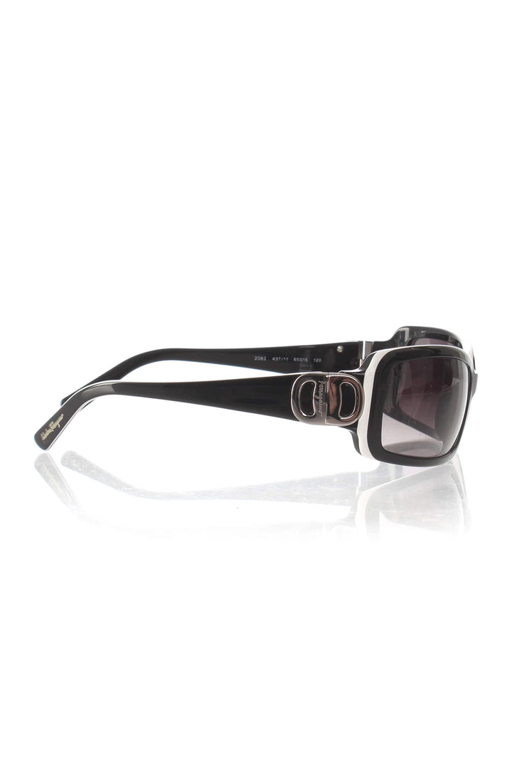 Lentes Salvatore Ferragamo negro, vista posterior – ClosetRehab