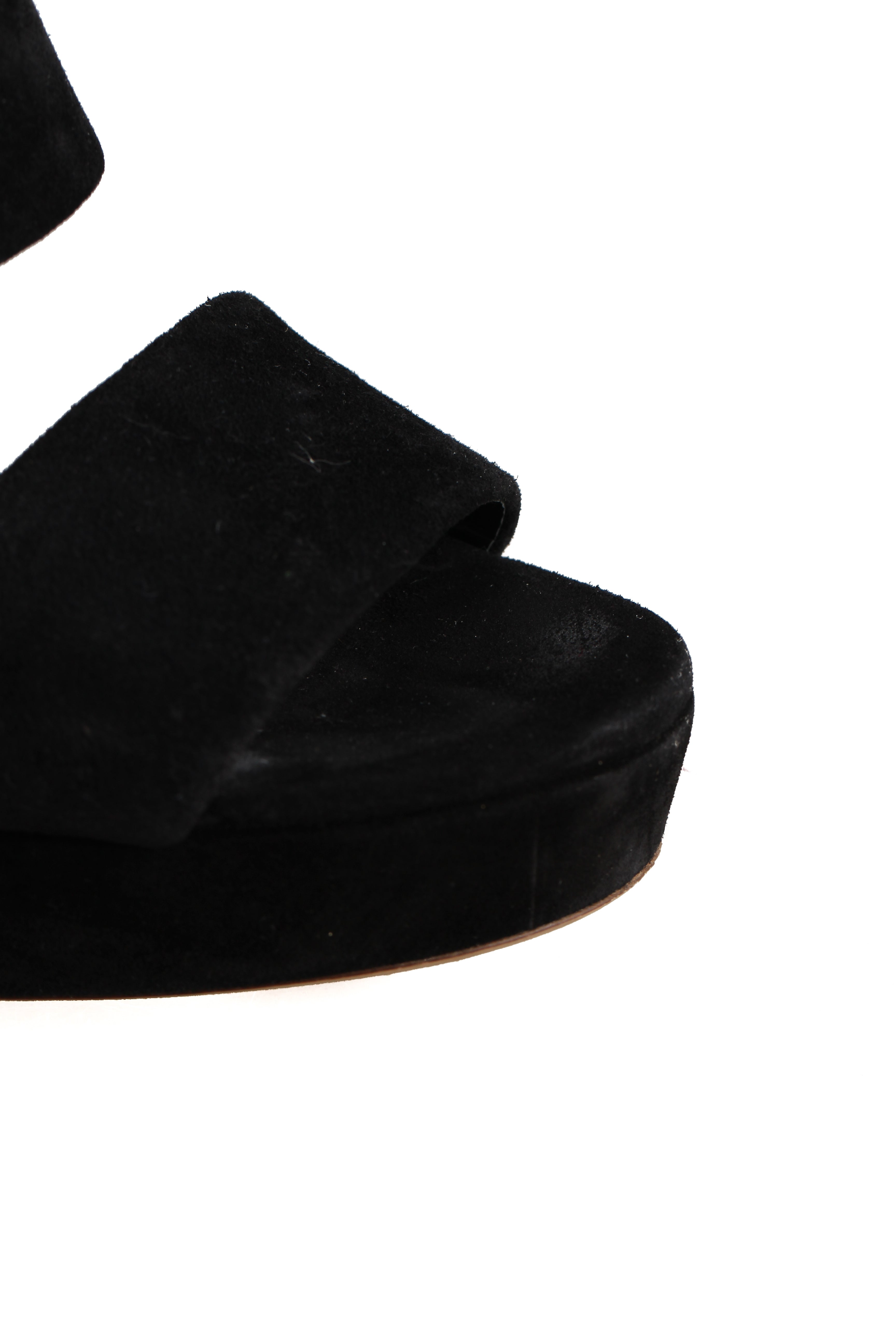 Mansur Gavriel, 7 USA