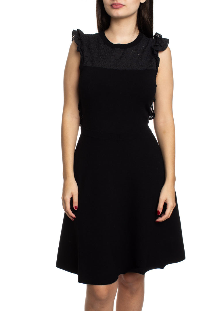 Vestido Red Valentino negro, vista frontal – ClosetRehab