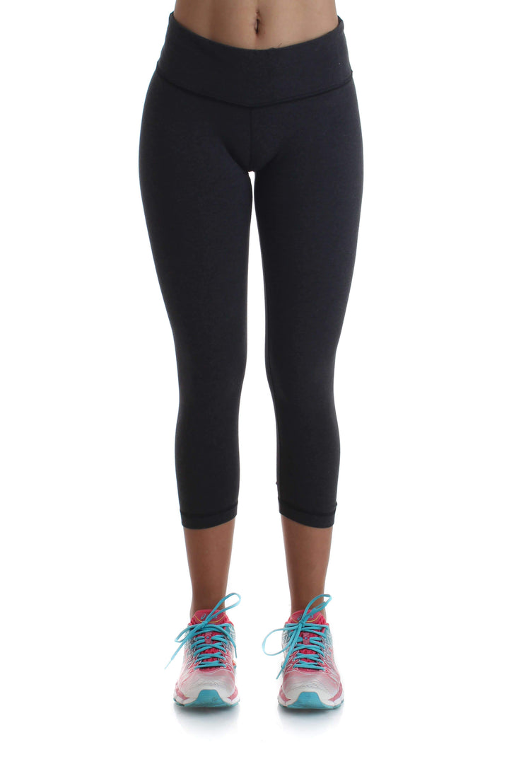 Pantalón Lulu Lemon gris, vista frontal – ClosetRehab