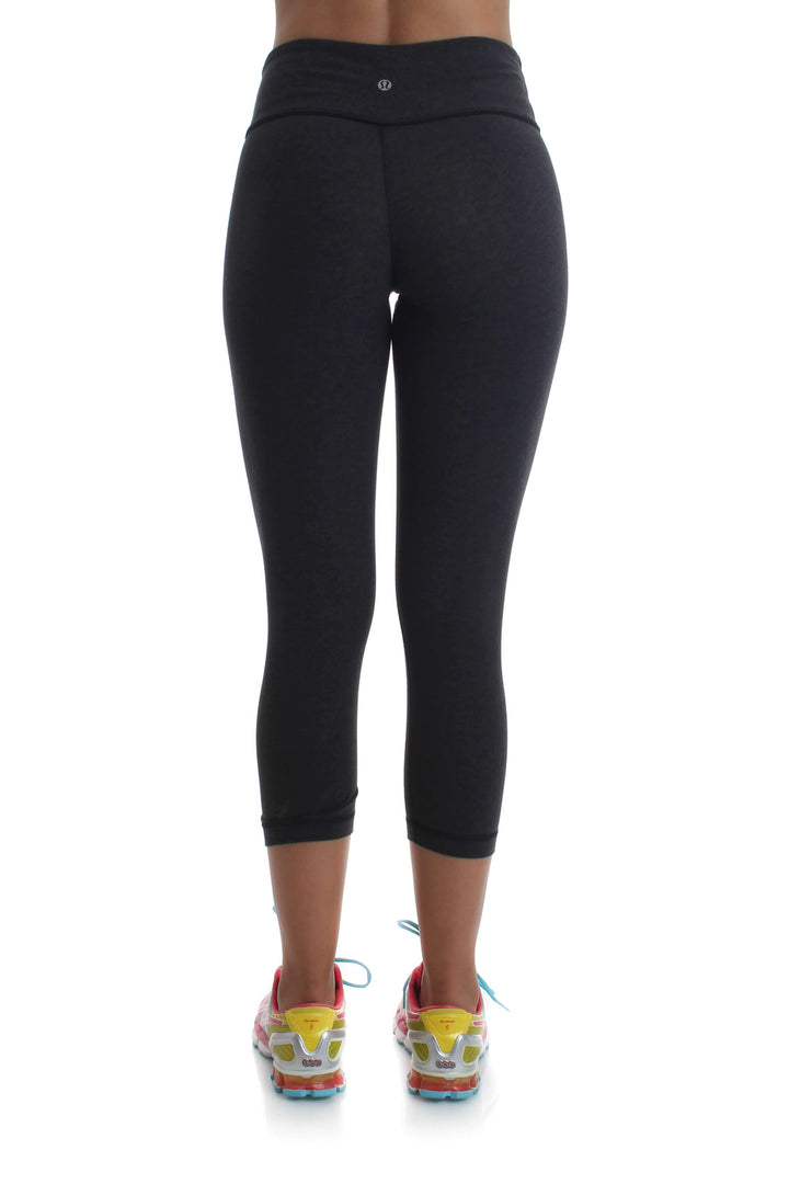 Pantalón Lulu Lemon gris, vista posterior – ClosetRehab