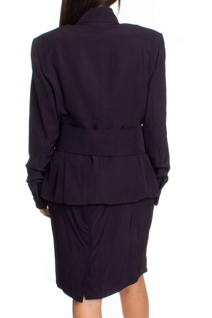 Conjunto Yves Saint Laurent, vista posterior – ClosetRehab