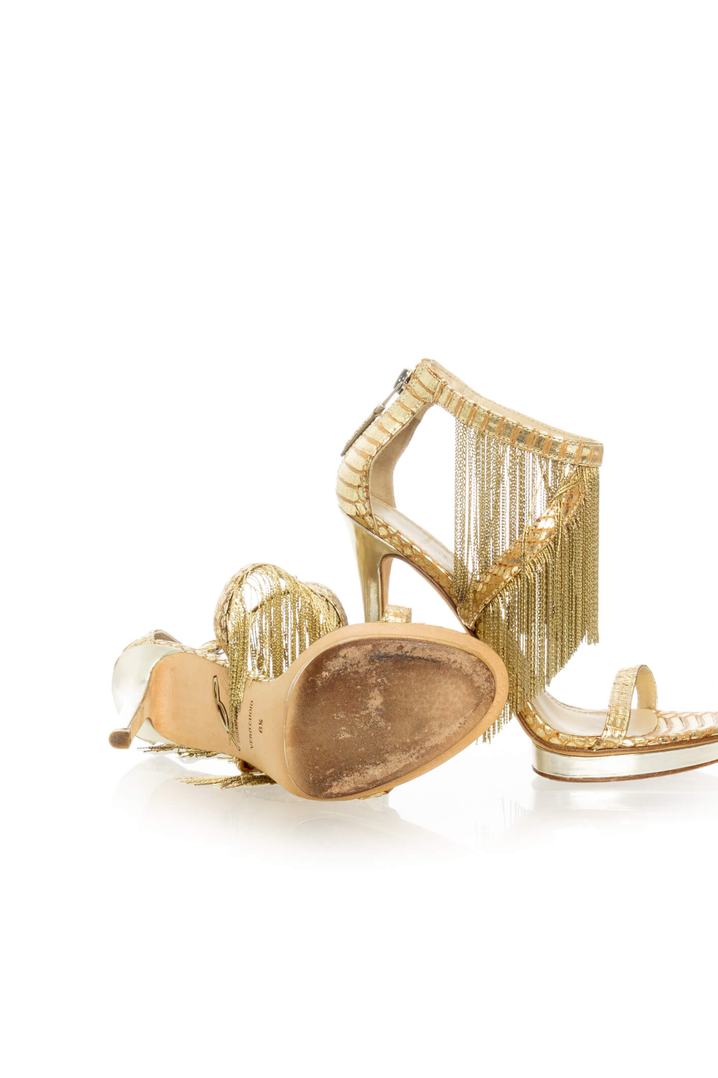 Sandalia de tacón con plataforma Brian Atwood dorado, par completo con suela visible | ClosetRehab