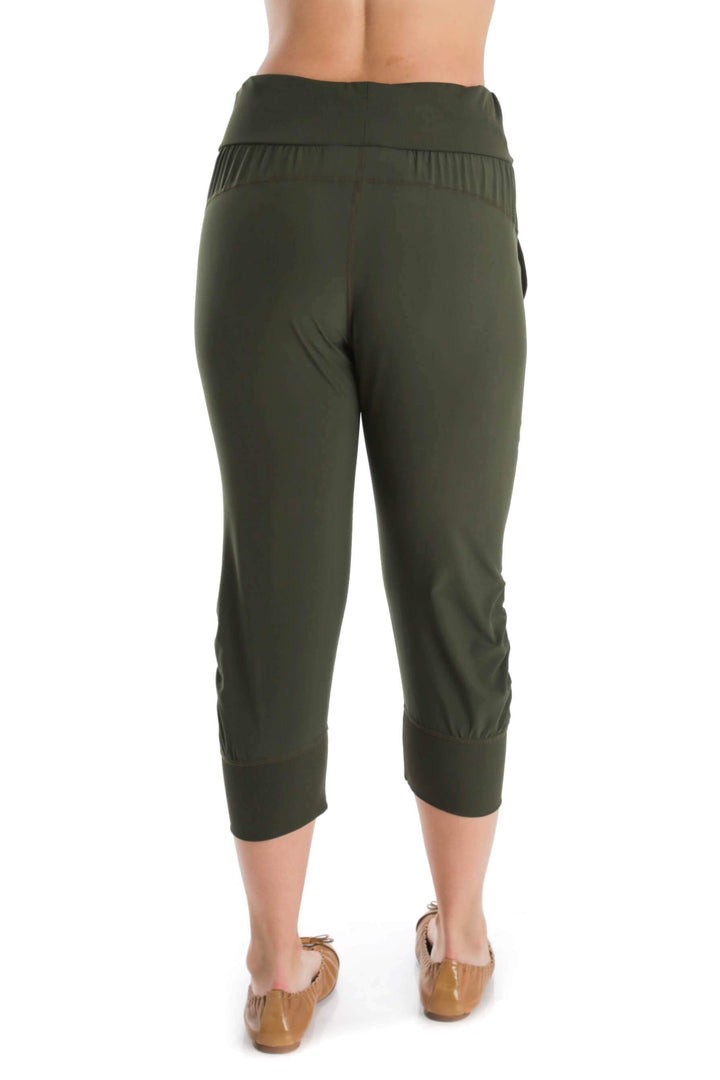 Pantalón Zella verde, vista posterior – ClosetRehab