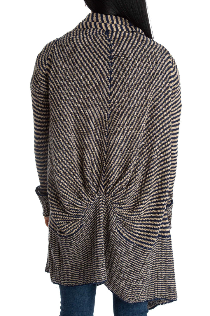 Suéter Banana Republic estampado, vista posterior – ClosetRehab