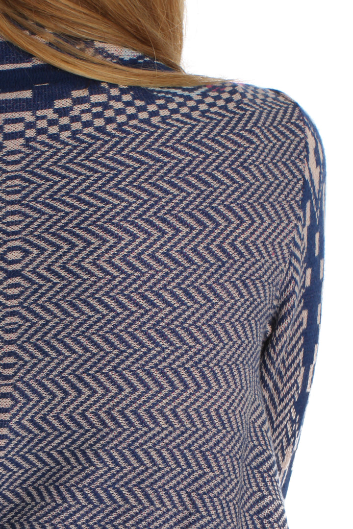 Suéter BCBG Maxazria estampado, detalle 5 – ClosetRehab