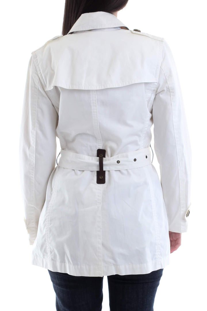 Abrigo Burberry blanco, vista posterior – ClosetRehab