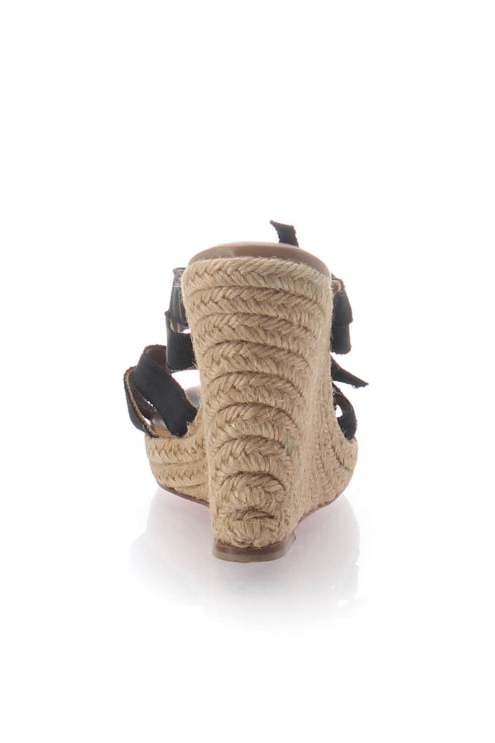 Zapato Christian Louboutin, detalle 5 – ClosetRehab