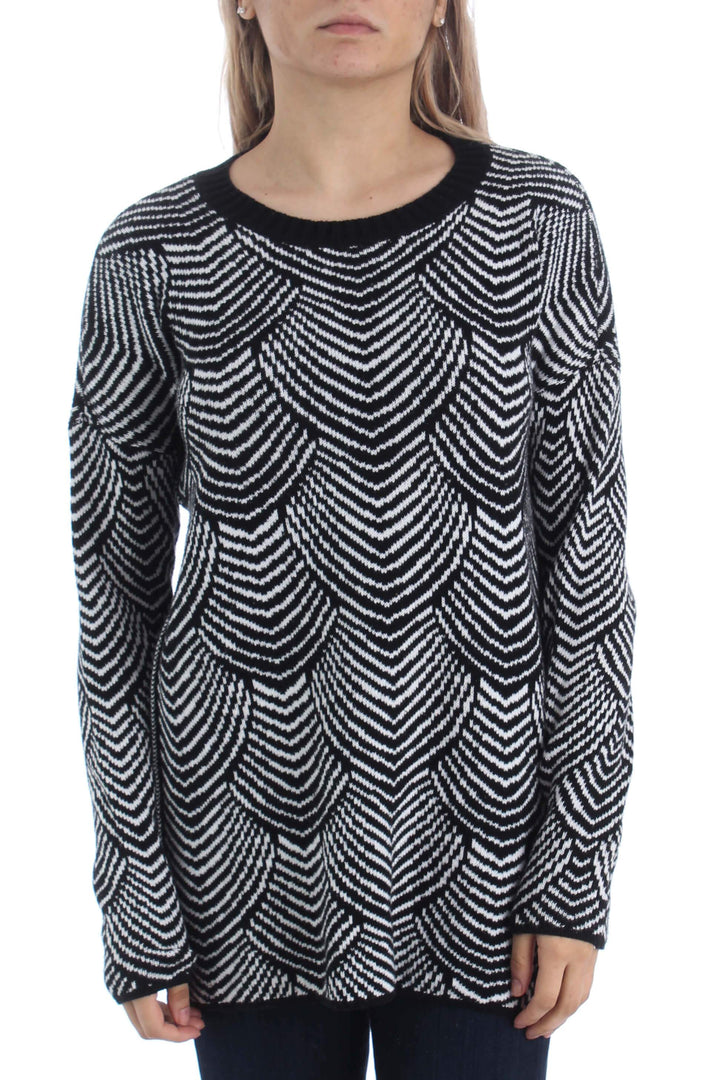 Suéter BCBG Generation estampado y negro, vista frontal – ClosetRehab