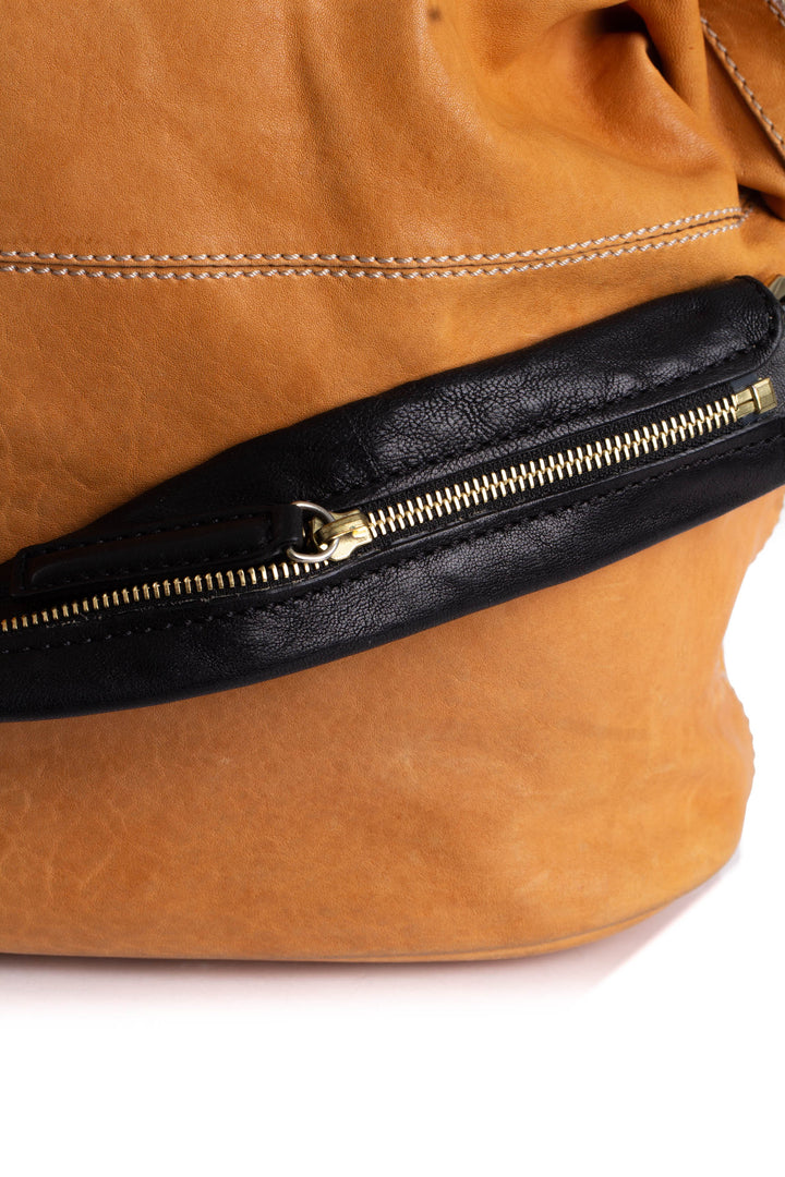 Bolsa Givenchy naranja, detalle 11 – ClosetRehab