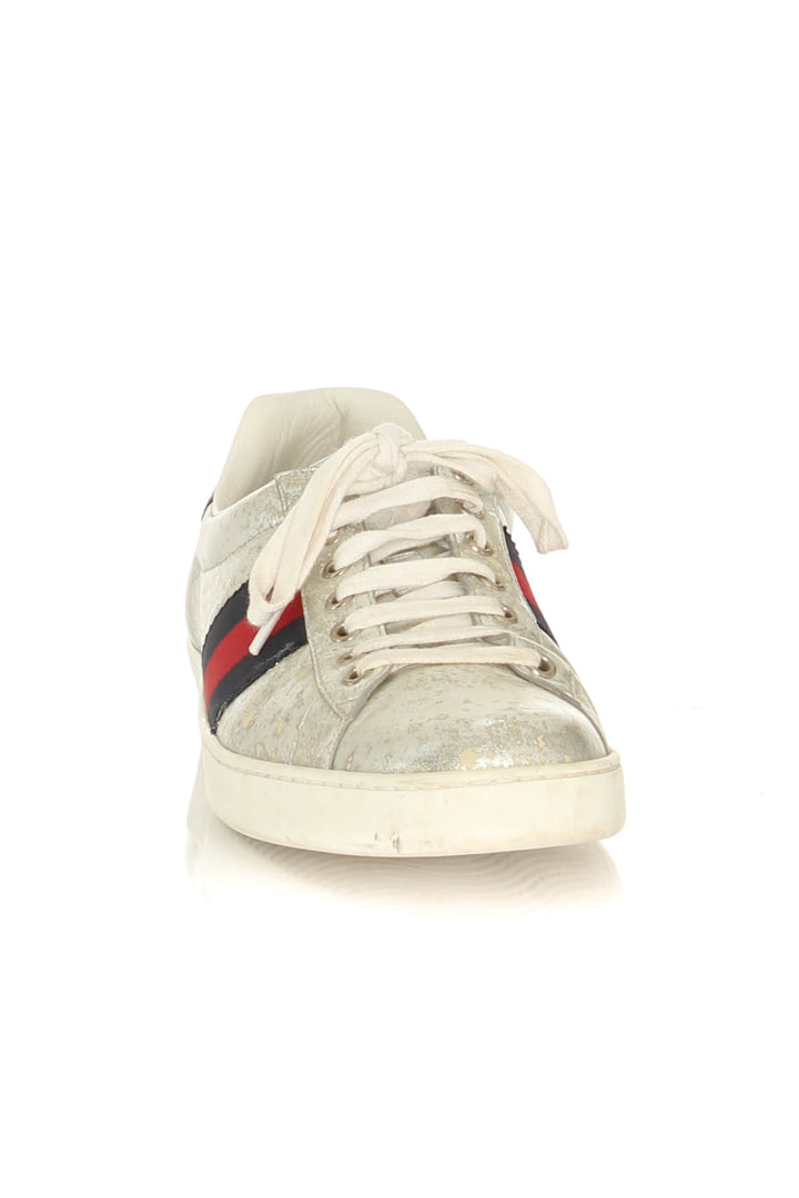 Zapato Gucci gris, vista lateral – ClosetRehab