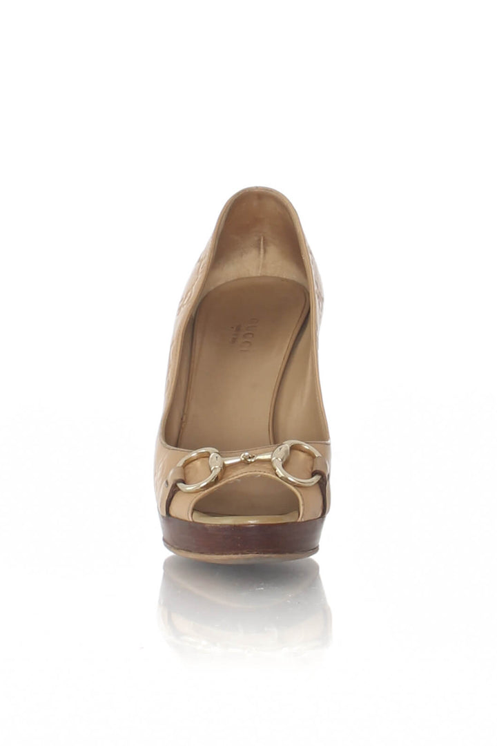 Pumps Gucci nude talla 7.5 USA, vista lateral, detalle de producto | ClosetRehab