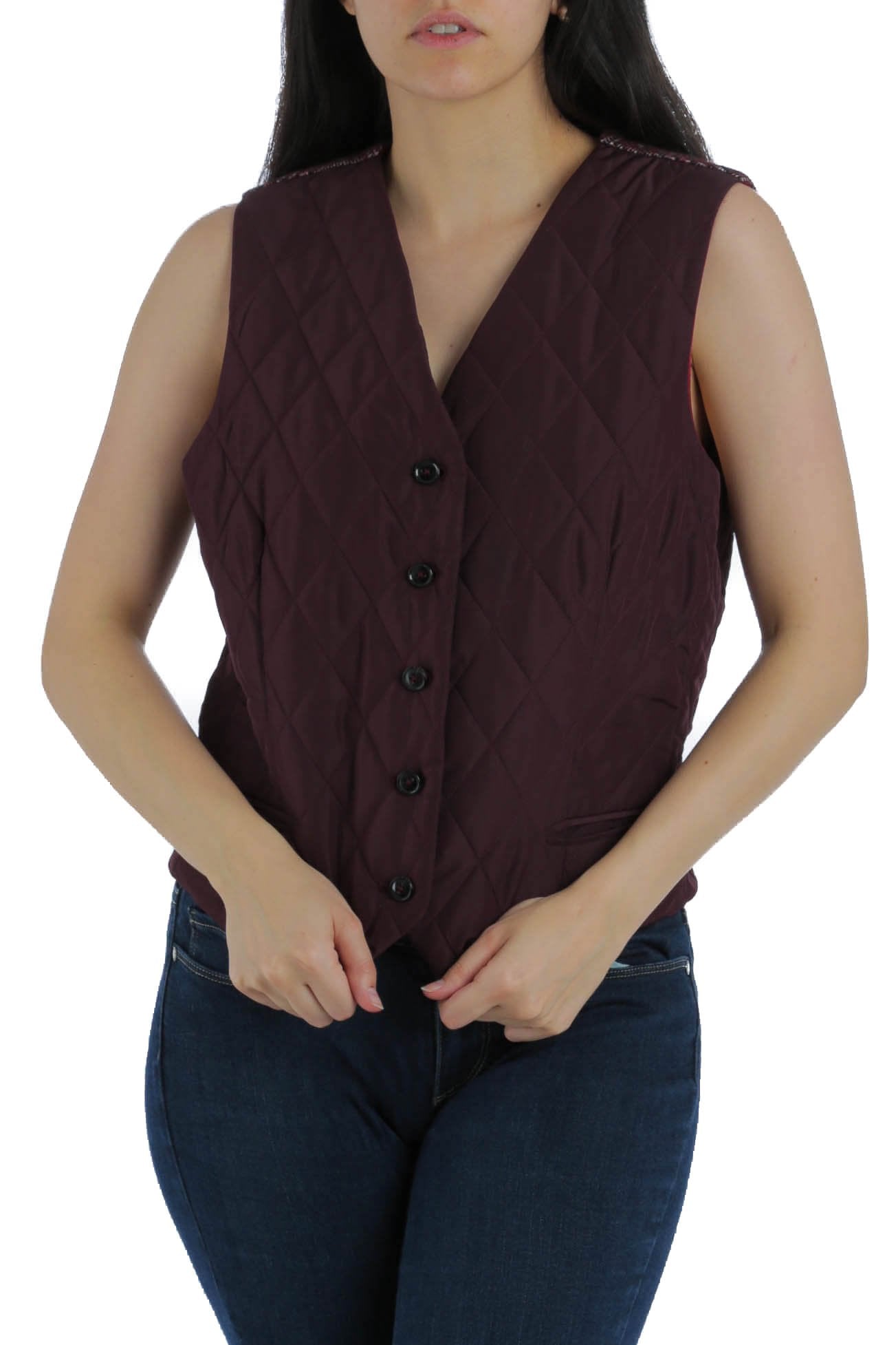 Chester & Peck, Talla S