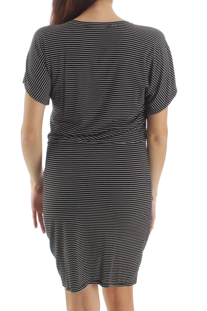 Vestido BCBGMAXAZRIA estampado y negro, vista posterior – ClosetRehab