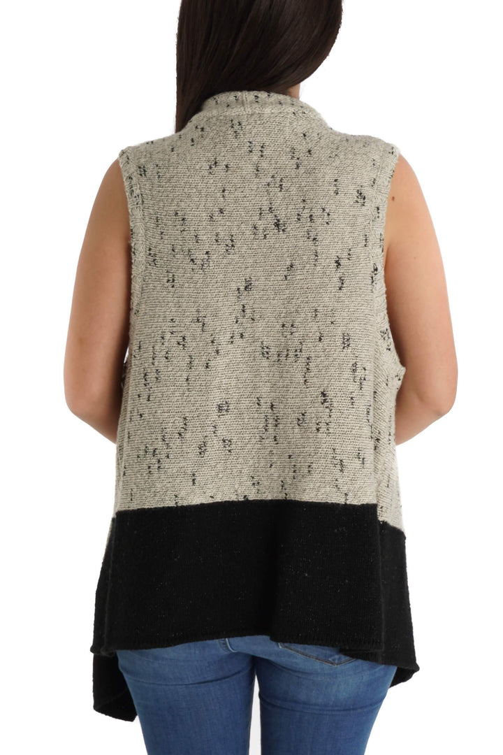 Chaleco Kensie beige, vista posterior – ClosetRehab