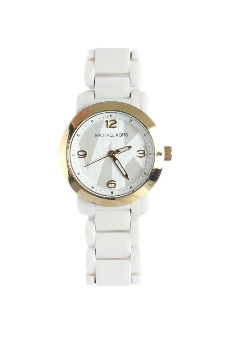Reloj Michael Kors blanco, vista frontal – ClosetRehab