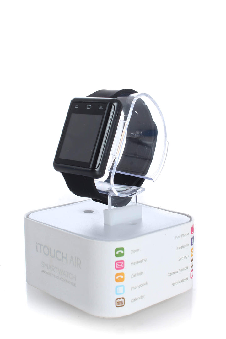 Reloj negro, detalle – ClosetRehab