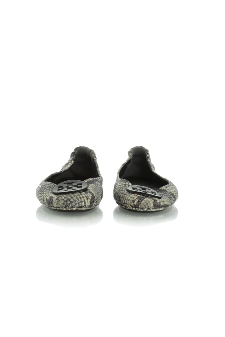 Zapato Tory Burch gris, detalle 7 – ClosetRehab