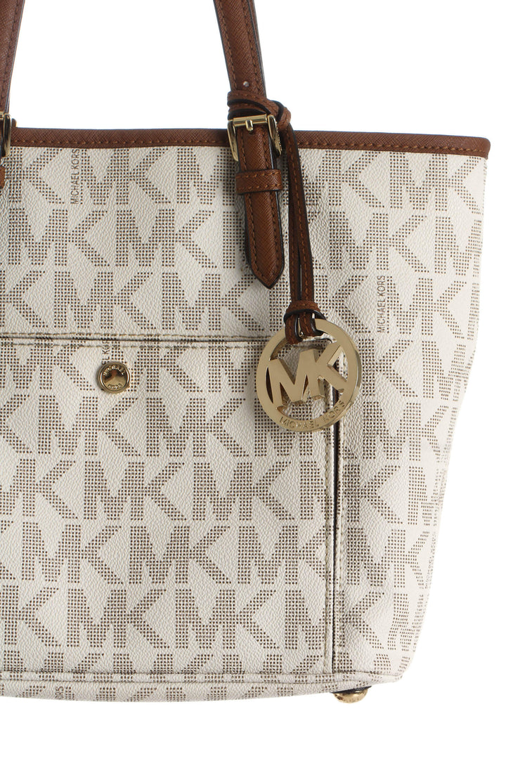 Bolsa Michael Kors beige, detalle 9 – ClosetRehab