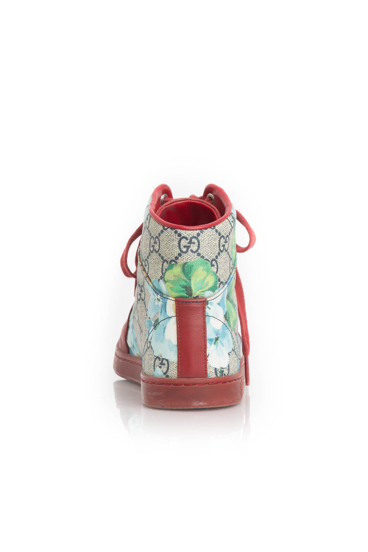 Zapato Gucci rojo, detalle 5 – ClosetRehab