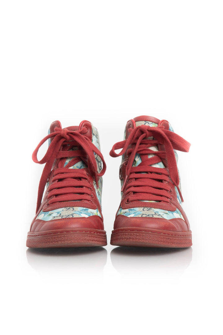 Zapato Gucci rojo, detalle 7 – ClosetRehab