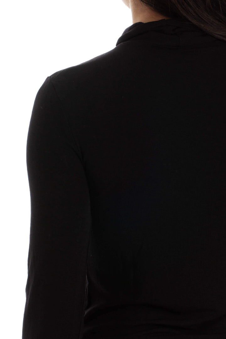 Blusa BCBG Maxazria NWT negro, detalle 6 – ClosetRehab