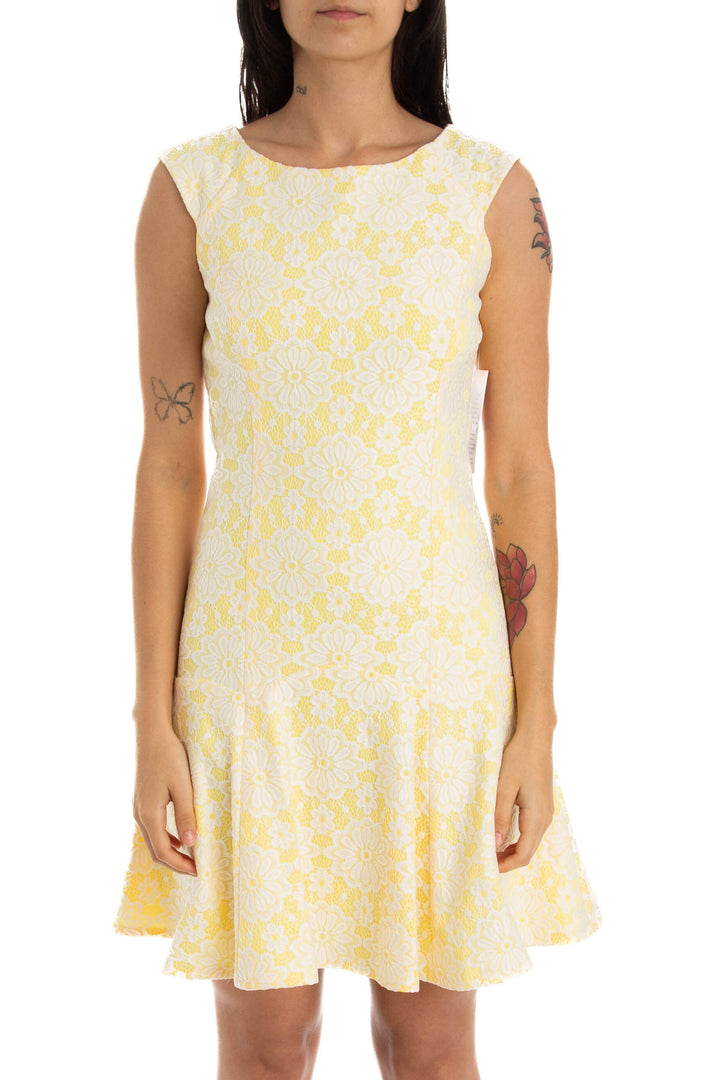 Vestido Nanette Lepore amarillo, vista frontal – ClosetRehab