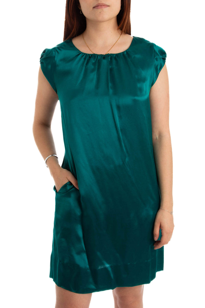 Vestido Banana Republic verde, vista frontal – ClosetRehab