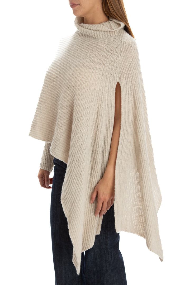 Capa Ambrosi beige, vista posterior – ClosetRehab