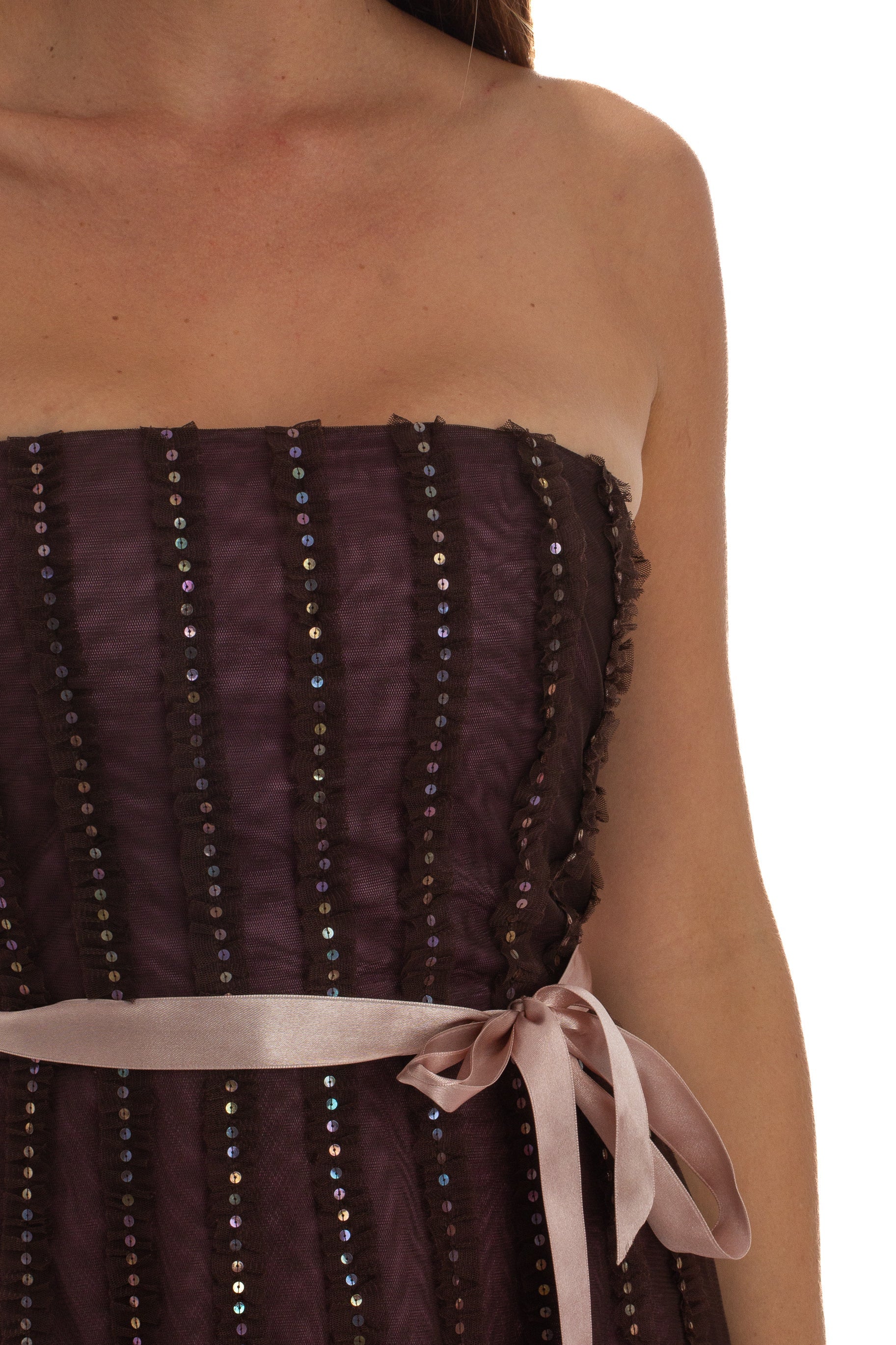BCBG Maxazria, Talla 4