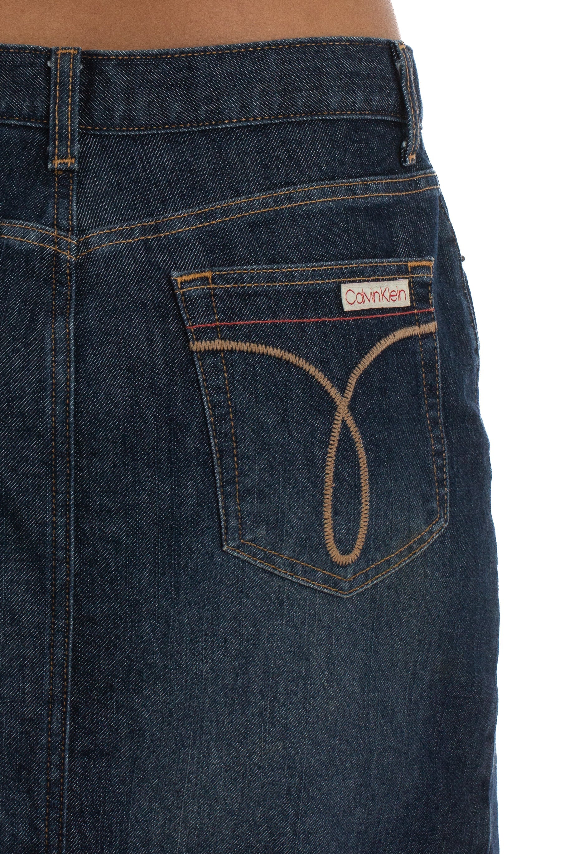 Calvin Klein, Talla 7