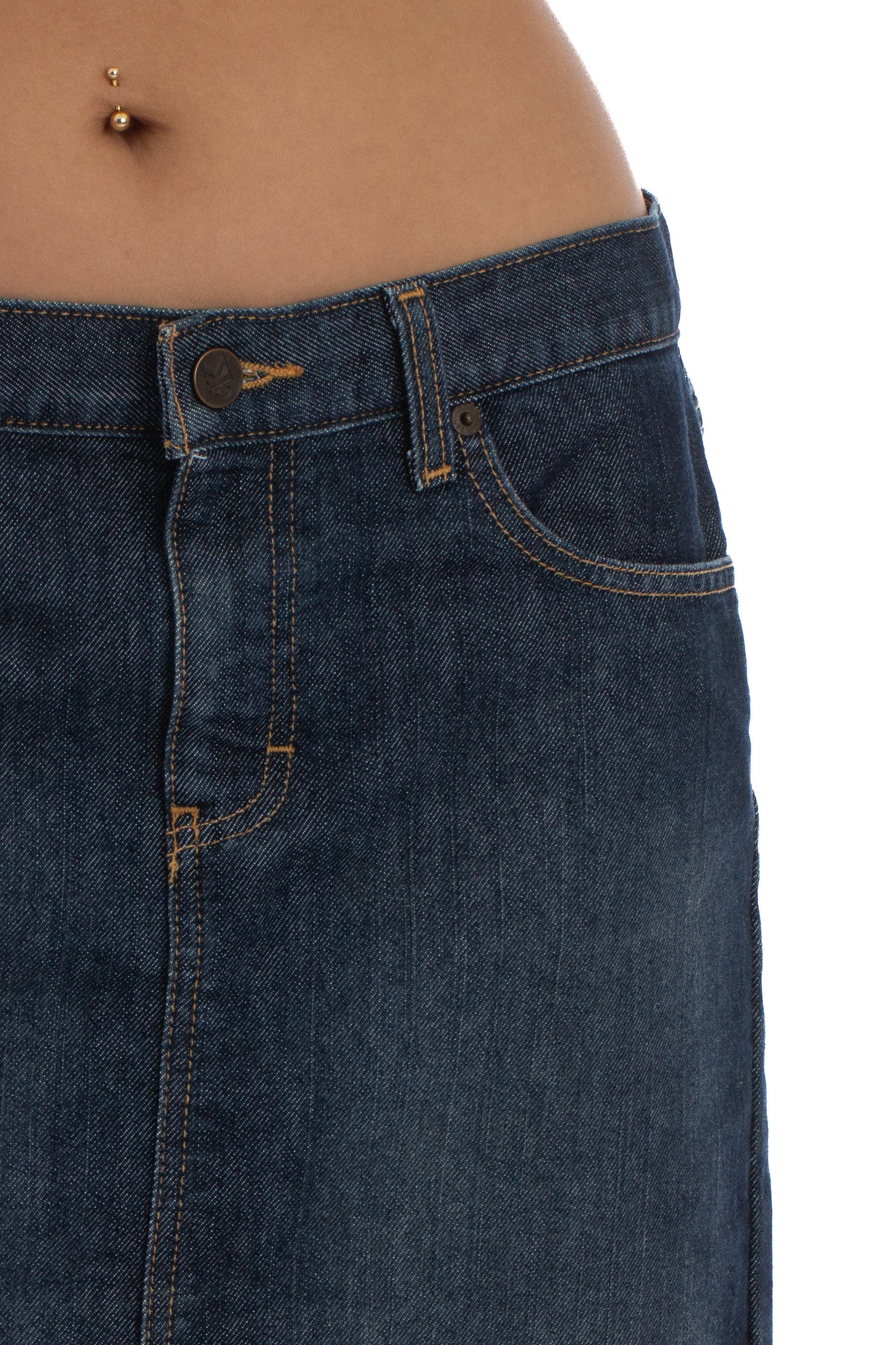 Calvin Klein, Talla 7