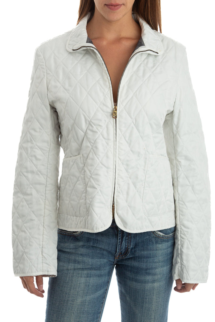 Chamarra burberry blanco, vista frontal – ClosetRehab