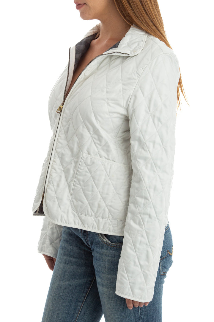 Chamarra burberry blanco, vista posterior – ClosetRehab