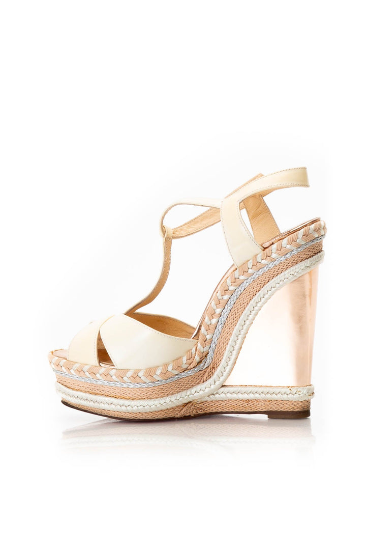 Zapato Christian Louboutin azul, detalle – ClosetRehab