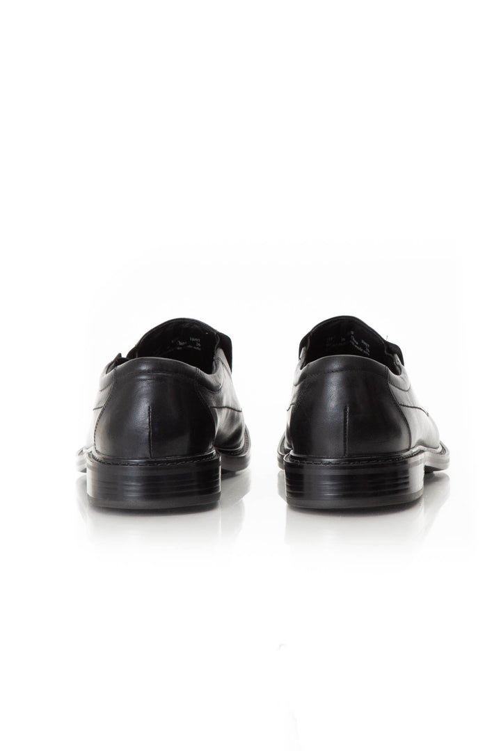 Zapato Bostonian negro, detalle 6 – ClosetRehab