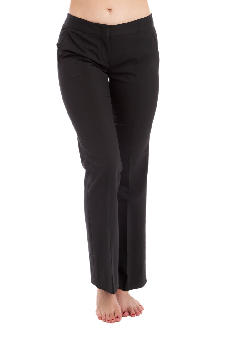 Pantalón bcbg maxazria negro, vista frontal – ClosetRehab