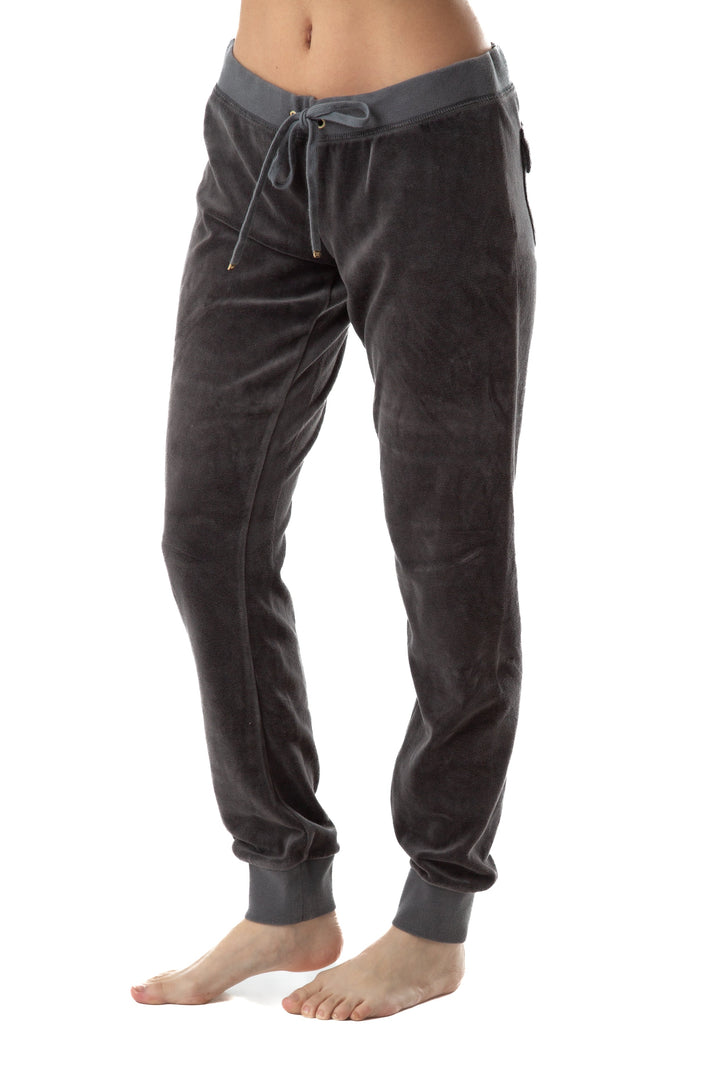 Pantalón juicy couture gris, vista posterior – ClosetRehab
