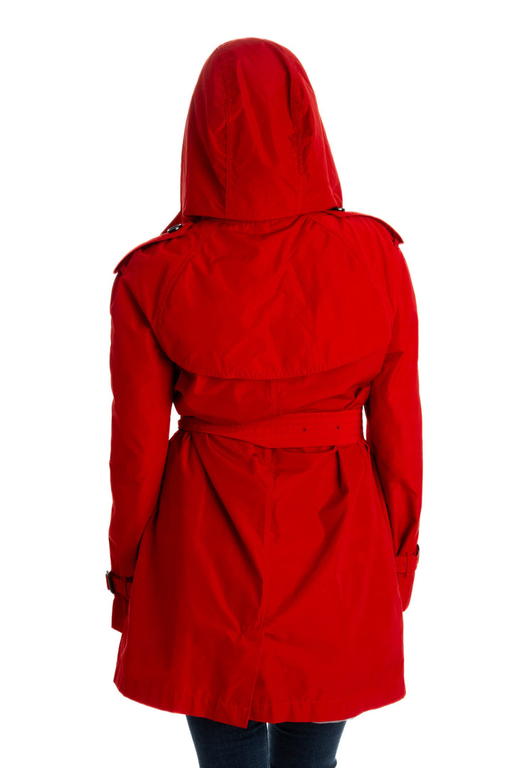 Abrigo Burberry rojo, detalle – ClosetRehab