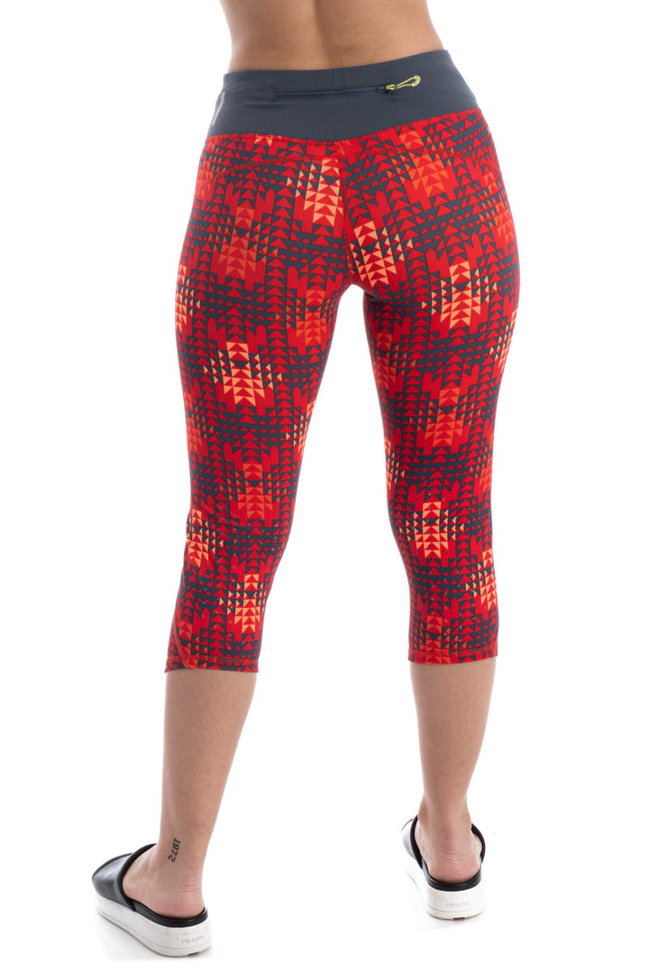 Pantalón Zella estampado y naranja, vista posterior – ClosetRehab