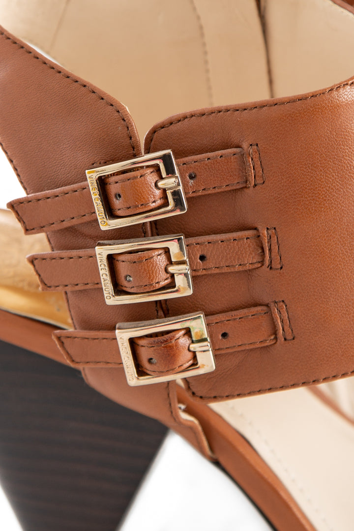 Zapato Vince Camuto café, detalle 8 – ClosetRehab
