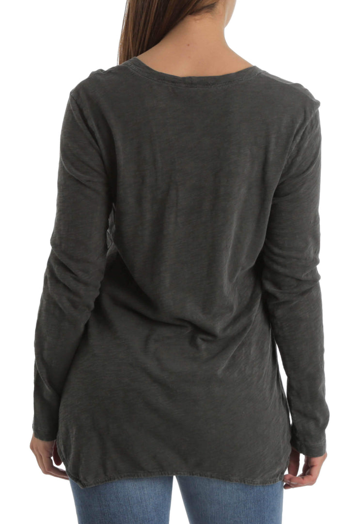 Blusa Wilt gris, vista posterior – ClosetRehab